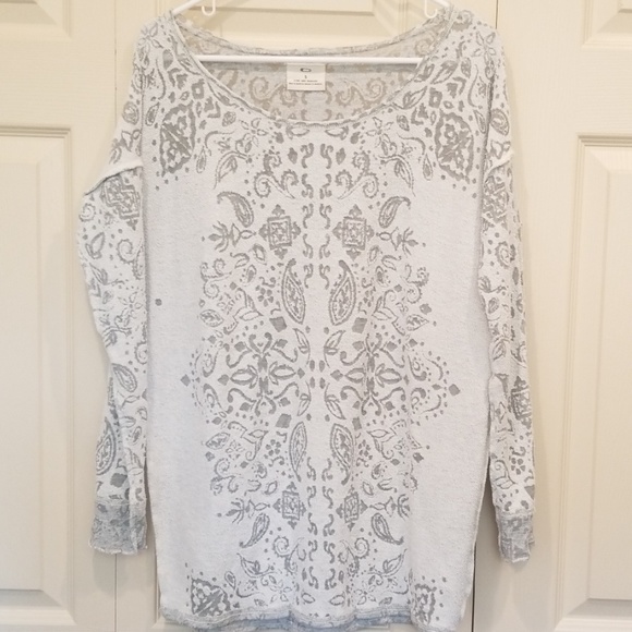 Anthropologie Tops - ANTHROPOLOGIE PINS AND NEEDLES Pullover